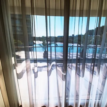 Zornitsa Aparthotel 4*