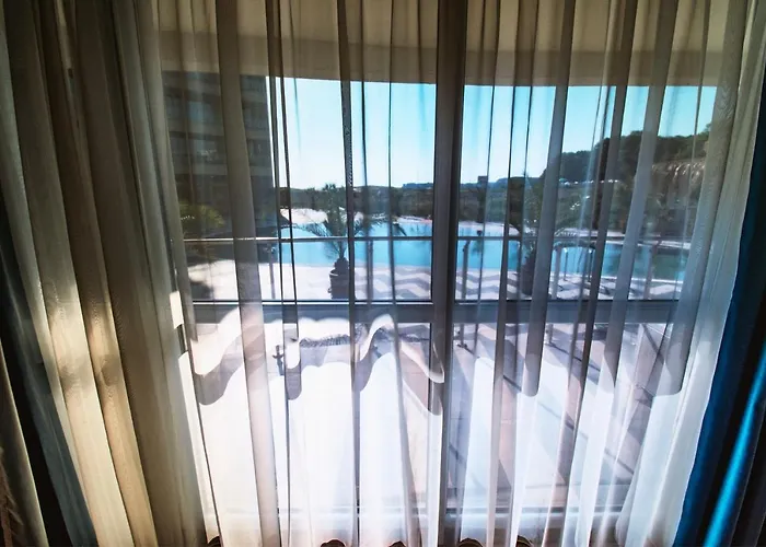 Zornitsa Apartmanhotel 4*